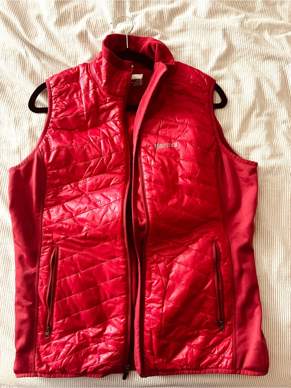 Marmot Women's Bright Red Quilted Insulated Vest